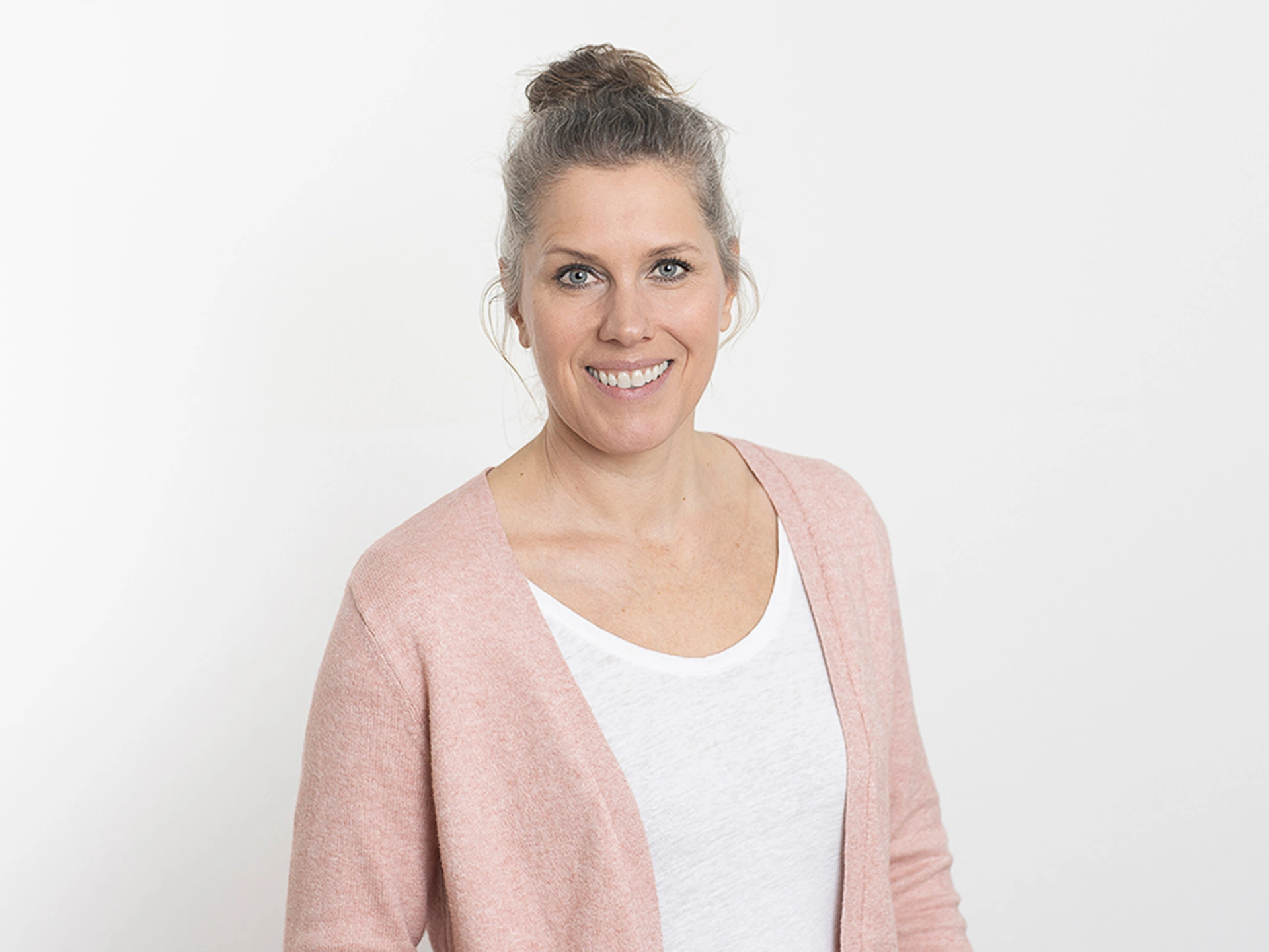 Petra Farkas Abbildung/Fotografie: Holbeinpraxis, Basel, 2025 - Petra Farkas